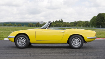обоя lotus elan sprint 1973, автомобили, lotus, жёлтый, 1973, sprint, elan