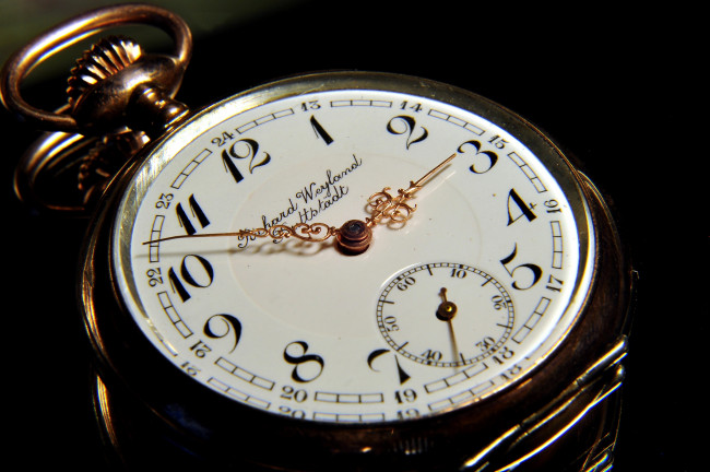 Обои картинки фото разное, Часы, часовые, механизмы, золотой, стрелки, старинный