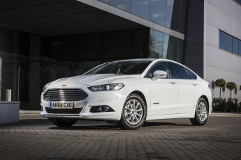 Картинка автомобили ford mondeo светлый 2014г uk-spec sedan hybrid