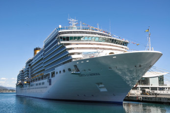 Картинка costa+luminosa корабли лайнеры лайнер причал порт круиз