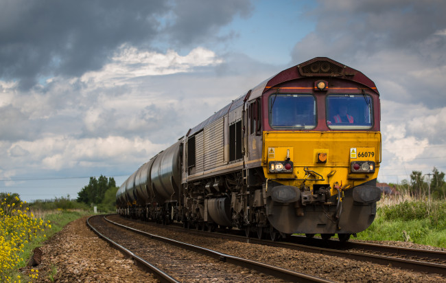 Обои картинки фото техника, поезда, локомотив, дорога, железная, состав