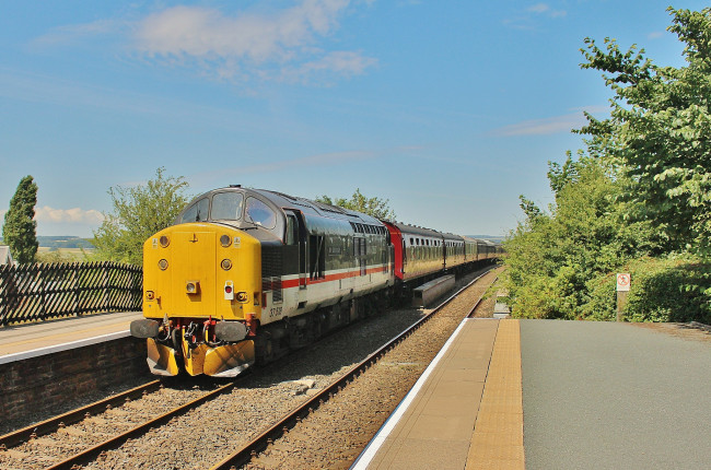 Обои картинки фото техника, поезда, дорога, локомотив, состав, железная