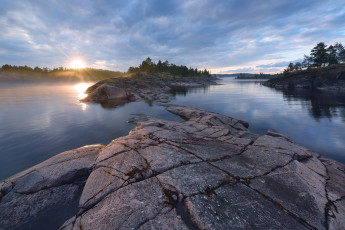 Картинка природа восходы закаты sky озеро солнце nature water скалы sun