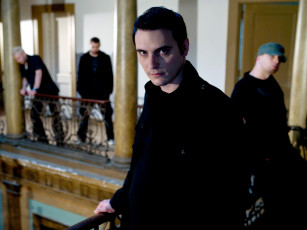 Картинка breaking benjamin музыка