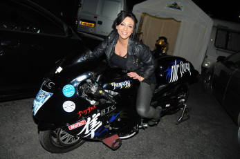 Картинка мотоциклы мото+с+девушкой девушка мотоцикл