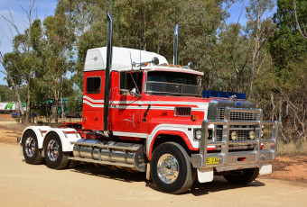 Картинка ford+ltl+9000 автомобили ford+trucks тягач седельный грузовик тяжелый