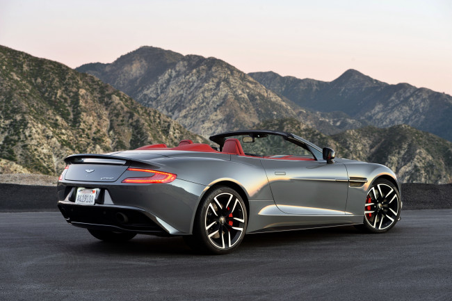 Обои картинки фото автомобили, aston martin, 2013г, volante, vanquish, us-spec, aston, martin