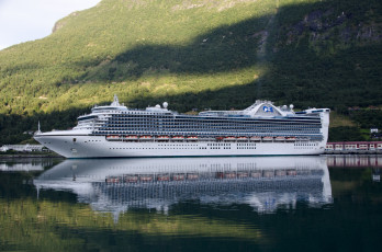 Картинка carribean+princess корабли лайнеры круиз лайнер