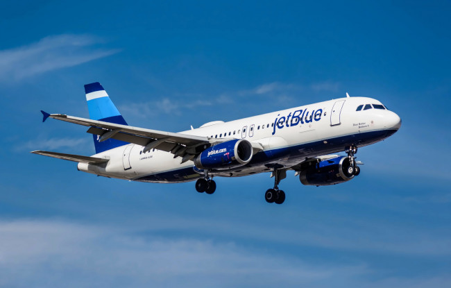 Обои картинки фото авиация, пассажирские самолёты, авиалайнер