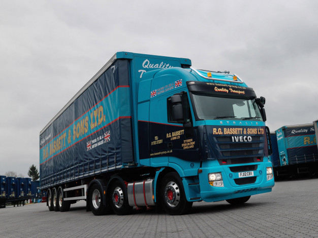 Обои картинки фото автомобили, iveco