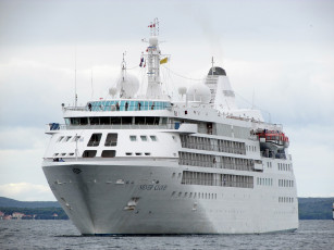 Картинка silver+cloud корабли лайнеры суперяхта