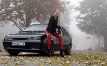 Картинка автомобили -авто+с+девушками lada 2113