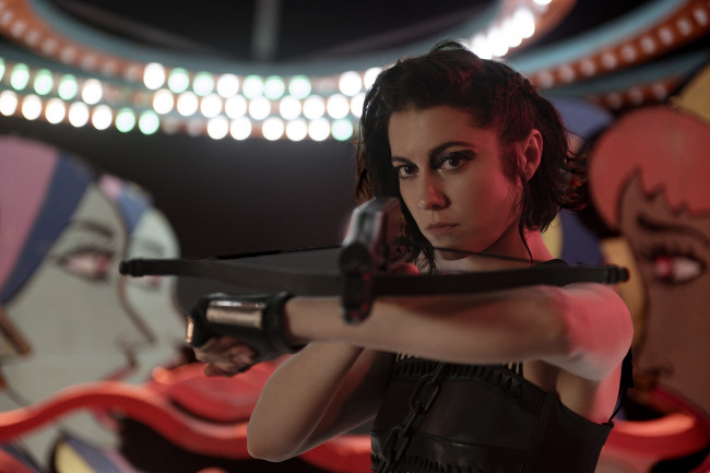 Обои картинки фото birds of prey,  and the fantabulous emancipation of one harley quinn ,  2020, кино фильмы,  and the fantabulous emancipation of one harley quinn, хищные, птицы, боевик, криминал, helena, bertinelli, huntress, мэри, элизабет, уинстэд