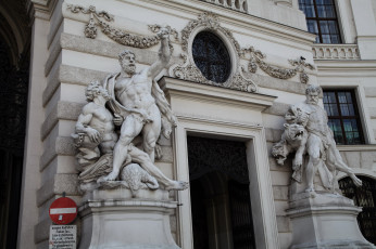 Картинка города вена+ австрия скульптуры