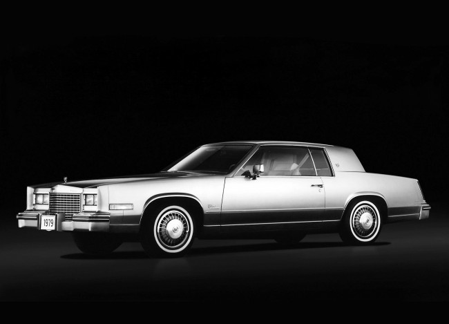 Обои картинки фото автомобили, cadillac, кадиллак, серебристый