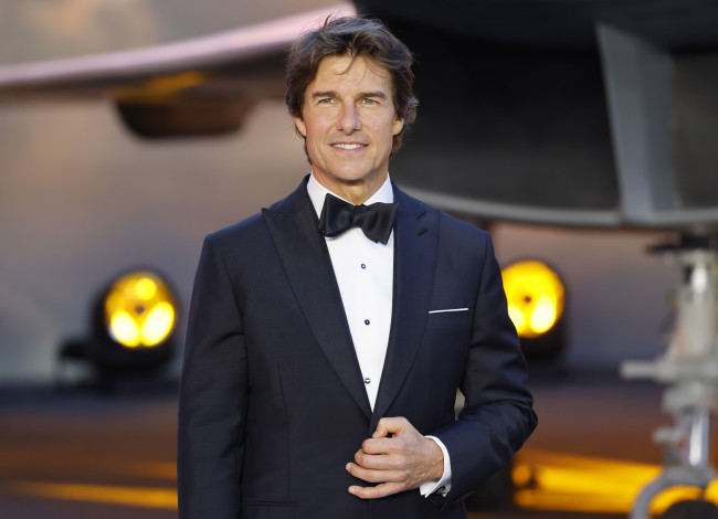 Обои картинки фото мужчины, tom cruise, актер, костюм