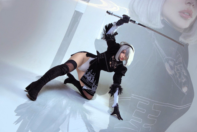 Обои картинки фото ladybell, девушки, - креатив,  косплей, образ, косплей, костюм, наряд, меч