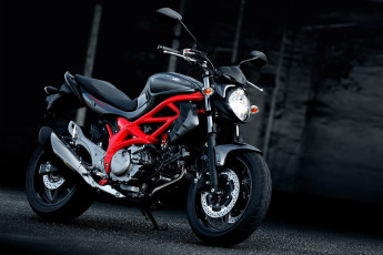 Картинка мотоциклы suzuki сузуки