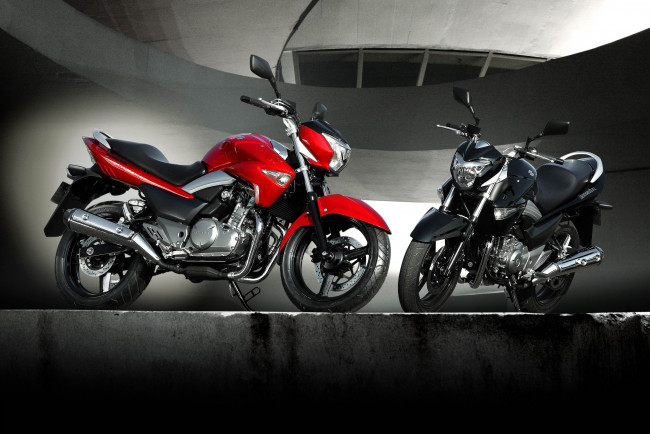 Обои картинки фото мотоциклы, suzuki