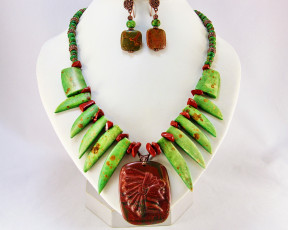 Картинка разное украшения +аксессуары +веера бусы фон серьги ожерелье бижутерия украшение