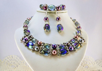 Картинка разное украшения +аксессуары +веера ожерелье бижутерия украшение фон бусы серьги