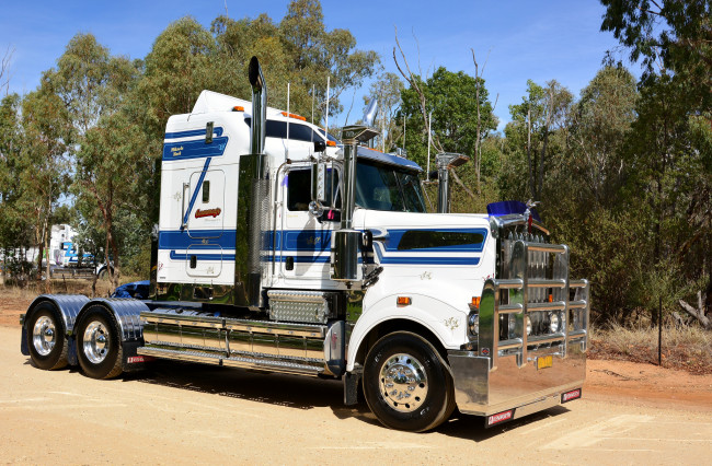 Обои картинки фото t909 kenworth, автомобили, kenworth, тяжелый, грузовик, седельный, тягач