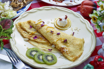 Картинка еда блины +оладьи десерт миндаль блинчики киви лимон