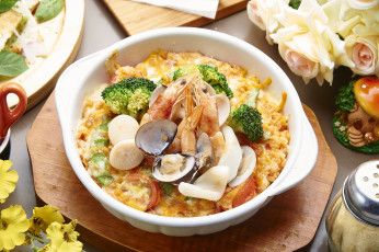 Картинка еда рыбные+блюда +с+морепродуктами овощи запеканка розы брокколи моллюски креветки