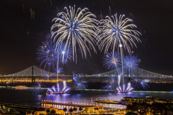 Картинка разное салюты +фейерверки ночь фейерверк