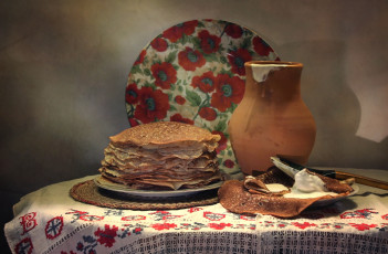 Картинка еда блины +оладьи кувшин натюрморт тарелка сметана