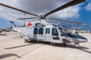 Картинка agusta+westland+as1630 авиация вертолёты вертушка