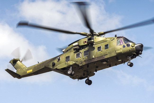 Обои картинки фото eh-101, авиация, вертолёты, вертушка