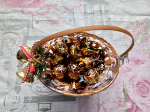 Картинка еда конфеты +шоколад +мармелад +сладости шоколадные корзинка