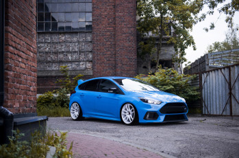 Картинка ford+focus+rs автомобили ford focus rs blue stance building