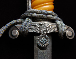 Картинка оружие холодное кортик