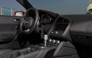 Картинка автомобили спидометры торпедо car spyder v10 r8 audi