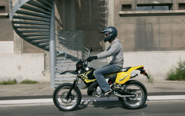 Обои картинки фото мотоциклы, mbk