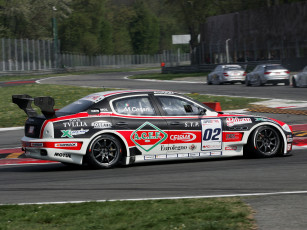 Картинка спорт автоспорт гонка трасса скорость 2011 superstars quattroporte maserati