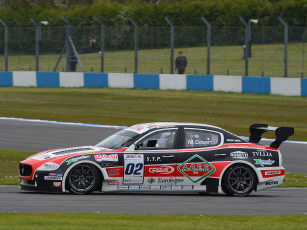 обоя спорт, автоспорт, quattroporte, maserati, скорость, 2011, гонка, трасса, superstars