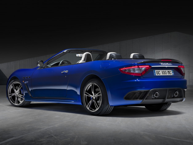 Обои картинки фото автомобили, maserati, granturismo, mc, stradale, centennial, edition, 2014, синий