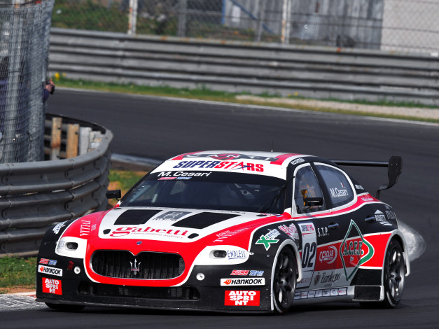 Обои картинки фото спорт, автоспорт, maserati, гонка, трасса, quattroporte, superstars, 2011, скорость