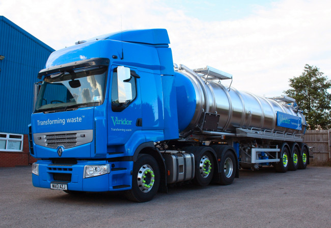 Обои картинки фото автомобили, renault trucks, грузовик, цистерна