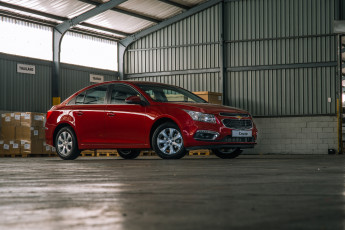 Картинка автомобили chevrolet красный 2015г za-spec cruze j300