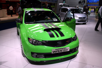 Картинка автомобили выставки+и+уличные+фото subaru