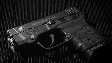 Картинка s&w+bodyguard оружие пистолеты ствол
