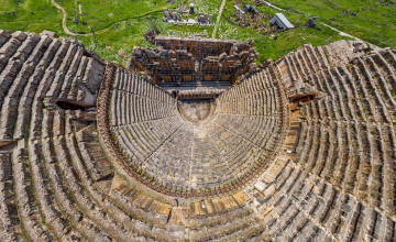 Картинка города -+исторические +архитектурные+памятники панорама амфитеатр ракурс развалины