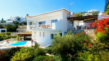 Картинка города -+здания +дома дом жилой