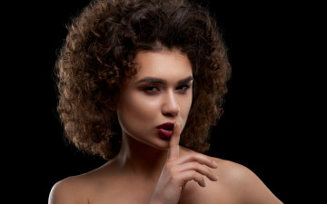 Картинка девушки -+лица +портреты девушка макияж кудряшки фотомодель