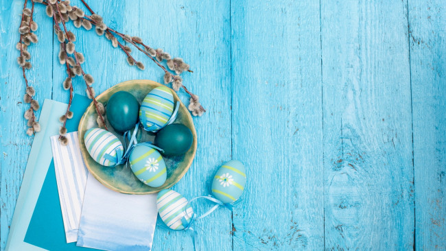 Обои картинки фото праздничные, пасха, ветка, верба, крашенки