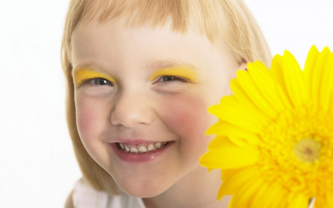 Обои картинки фото разное, люди, девочка, лицо, цветок